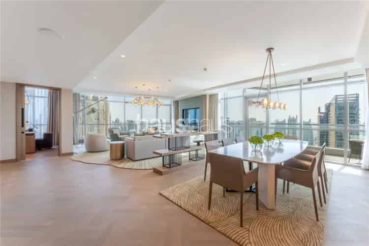 4 Bedroom Apartment To Rent