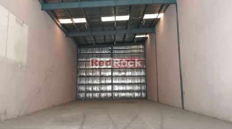 3934 Sq.Ft. Warehouse  for Rent in Al Qusais Industrial Area, Al Qusais, Dubai