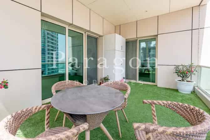 2 Bed Apartment To Rent in The Royal Oceanic