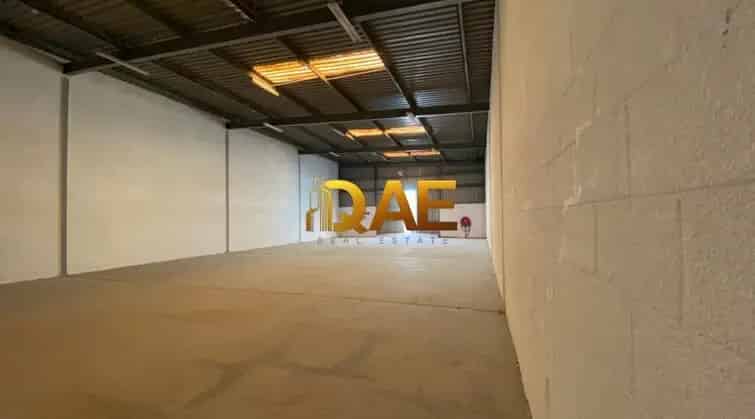 Rent Warehouse in Ras Al Khor Industrial Dubai with Parking and Office