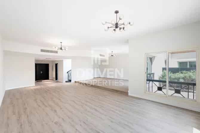 4 Bed Villa To Rent in Al Barsha 1