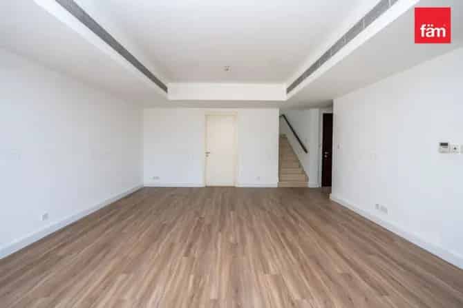 3 Bed Villa To Rent in Springs 6