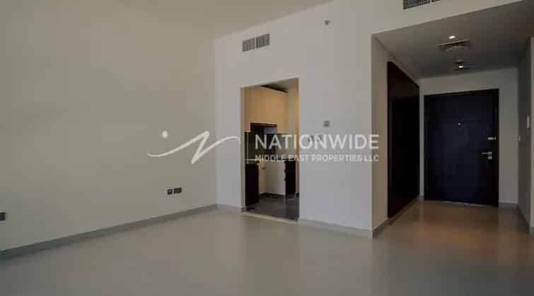 Rent 3 Bedroom Apartment with Canal Views in Al Reem Island Abu Dhabi