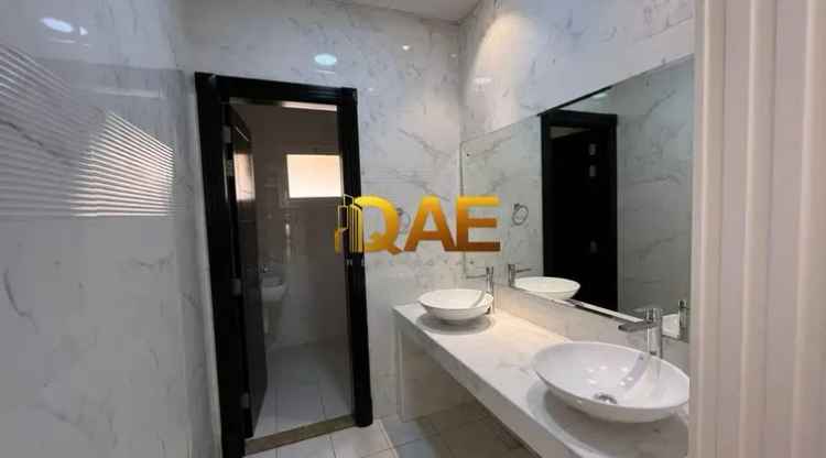 Rent Luxury Villa in Nad Al Sheba 4 with 7 Bedrooms and Garden