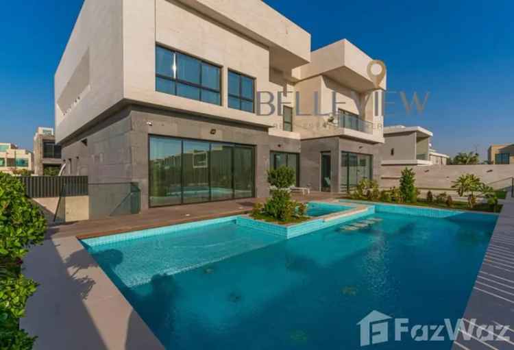 7 Bedroom Villa for sale at Parkway Vistas