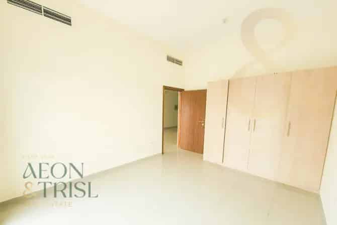 1 Bed Apartment For Sale in Madison Residences