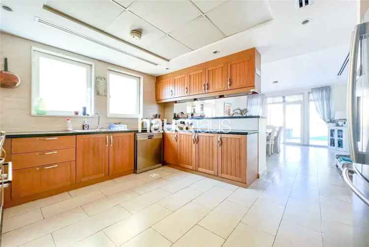 3 Bedroom Villa For Sale