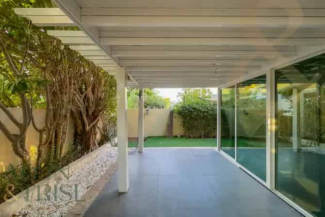 3 Bed Villa To Rent in Al Reem 2