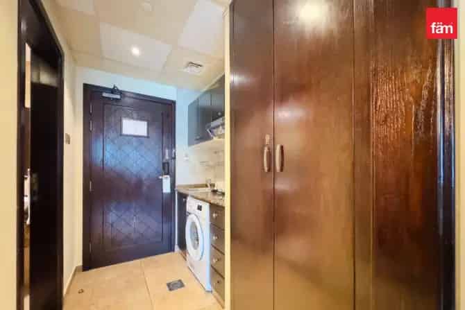 Studio Hotel Apartment For Sale in First Central Hotel Suites