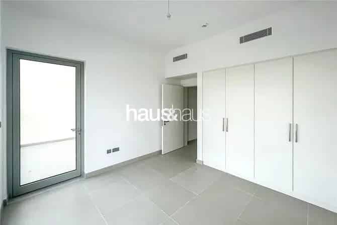 3 Bed Villa For Sale in Camelia 1