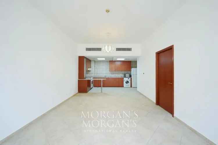 Spacious Huge Balcony Gorgeous Community