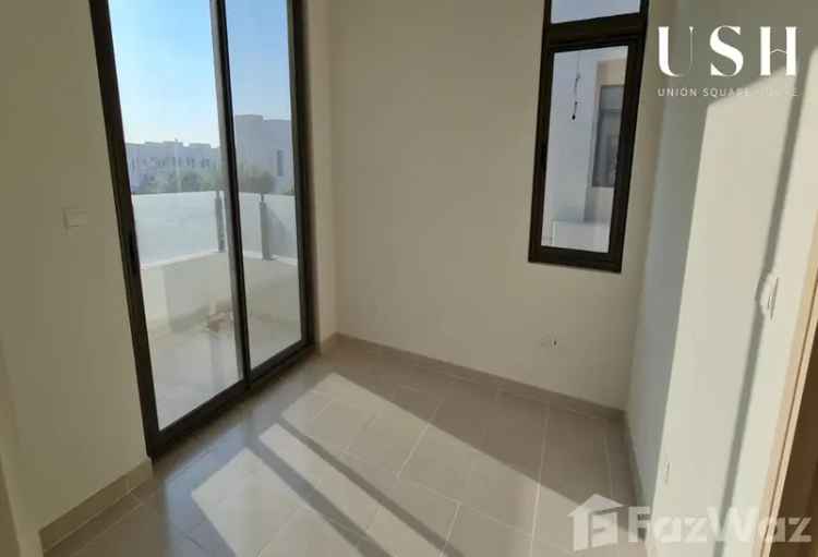 3 Bedroom Townhouse for sale at Mira Oasis 2