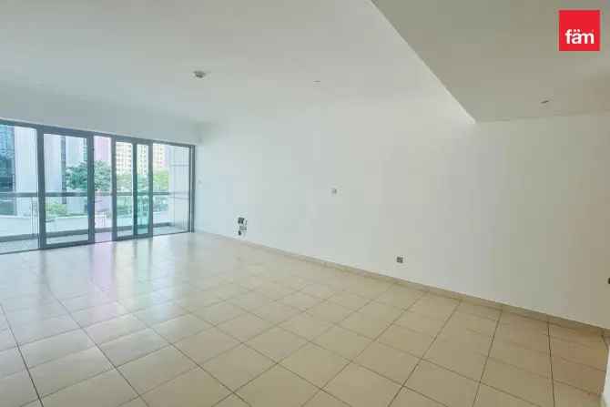 2 Bed Apartment To Rent in 8 Boulevard Walk