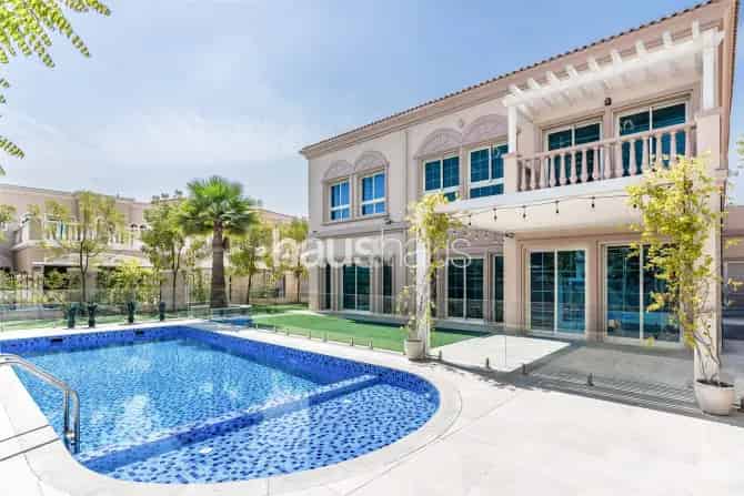 5 Bed Villa To Rent in JVT District 7