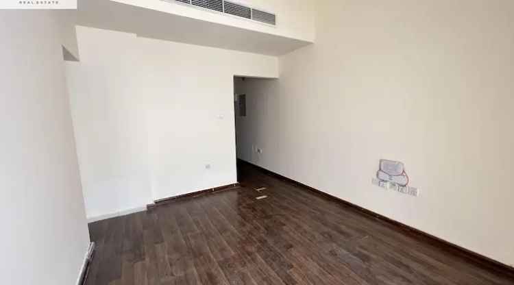 1 Bedroom 840 Sq.Ft. Apartment for Rent in Muwailih Commercial, Sharjah