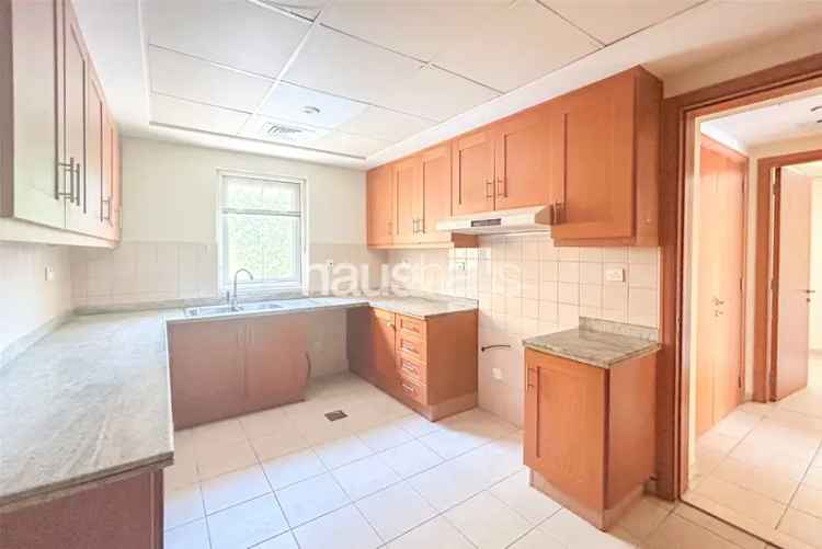 4 Bedroom Villa To Rent