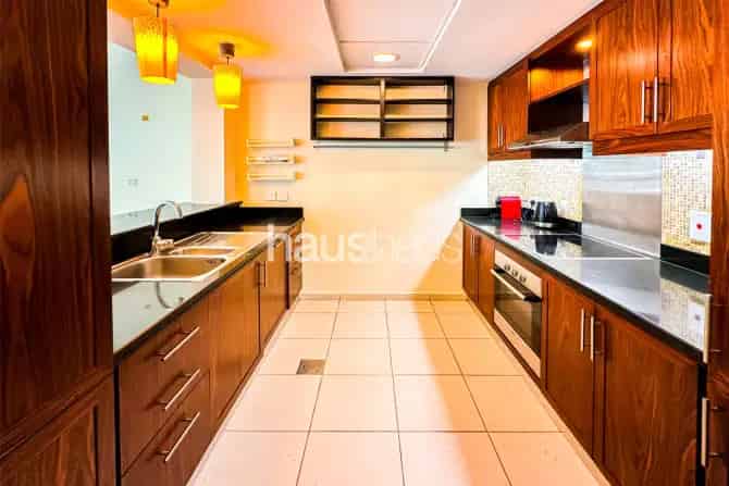 2 Bed Apartment To Rent in The Residences 7