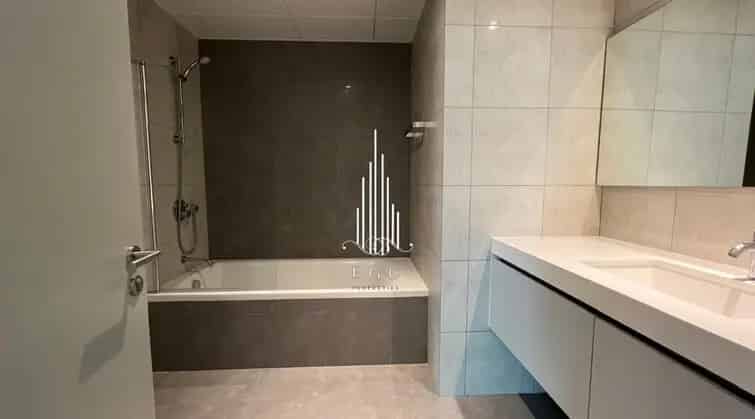 1 Bedroom 977 Sq.Ft. Apartment for Sale in Canal Residence, Al Reem Island, Abu Dhabi