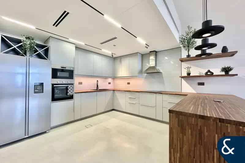 2 Bedroom Apartment for Sale in New Bridge Hills 1, New Bridge Hills, Motor City.