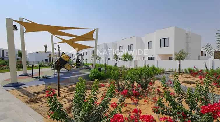 Rent 2 Bedroom Apartment in Al Ghadeer Abu Dhabi with Modern Amenities