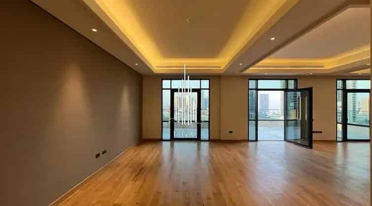 Penthouse for Sale in Shams Abu Dhabi with 4 Bedrooms and Luxury Features