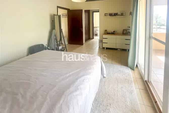3 Bed Villa For Sale in Palmera 1