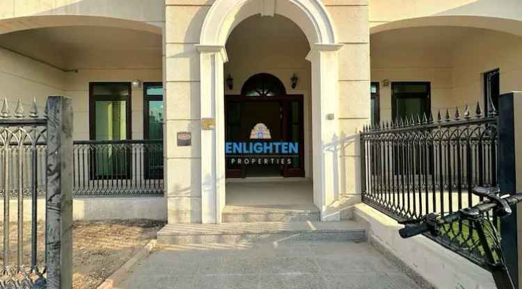 4 Bedroom 4000 Sq.Ft. Townhouse for Rent in JVC District 13, Jumeirah Village Circle (JVC), Dubai