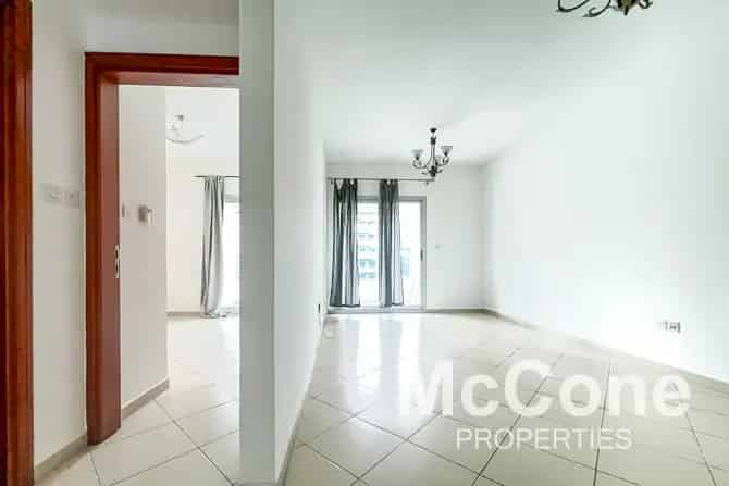 1 Bed Apartment To Rent in Marina Diamond 6