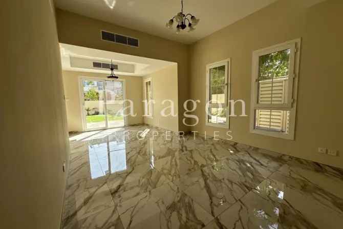 3 Bed Villa To Rent in Springs 15