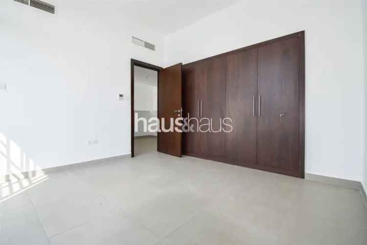 3 Bedroom Townhouse For Sale