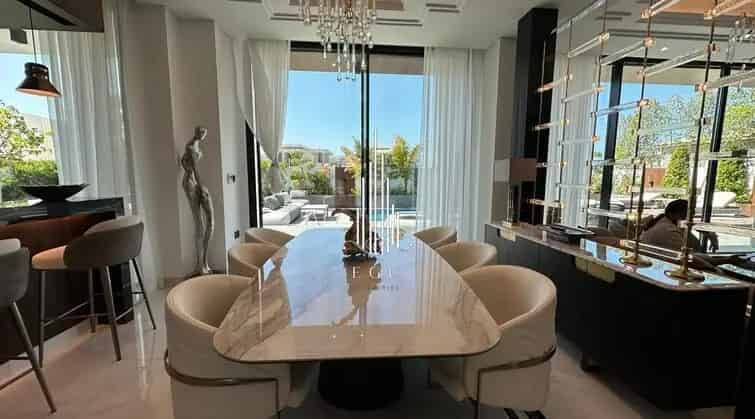 Buy Luxurious Villa in Ghantoot with Premium Features