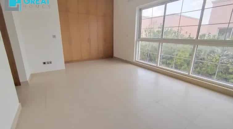 Rent Independent Villa in Nad Al Sheba 3 with Spacious Features