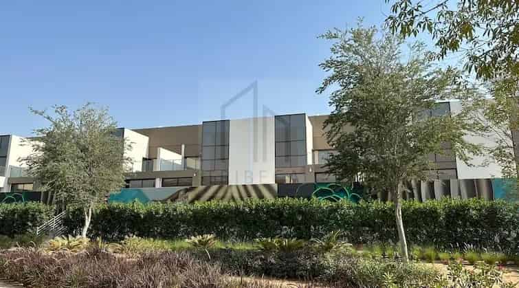 Buy 3 Bedroom Villa in District 11 Mohammed Bin Rashid City Dubai