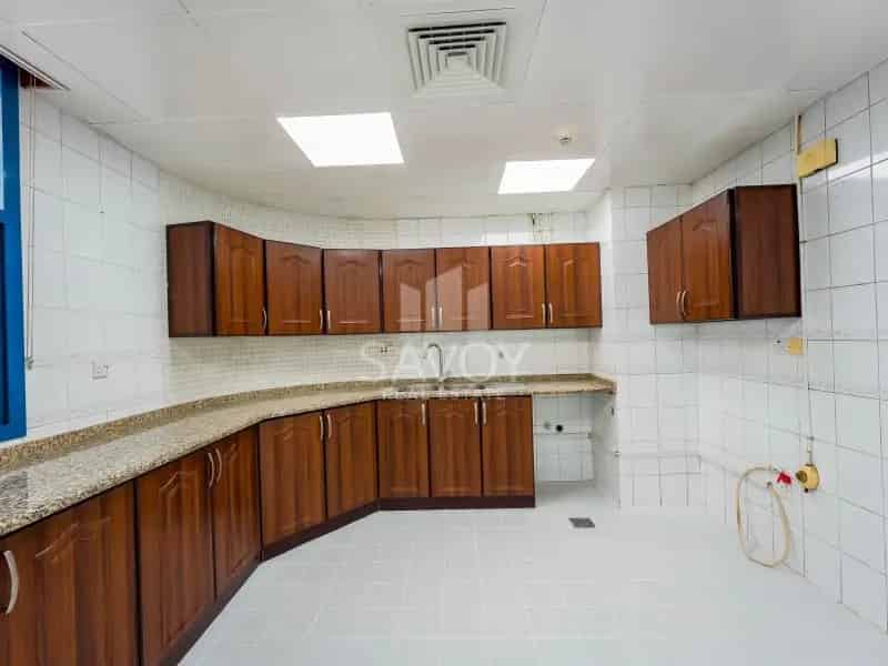 Rent Duplex Apartment in Al Shaheen Tower, Al Khalidiyah with Community View