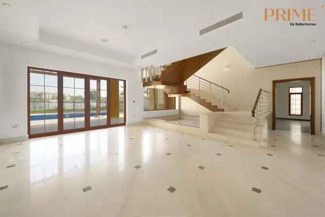 5 Bed Villa For Sale in Jumeirah Islands