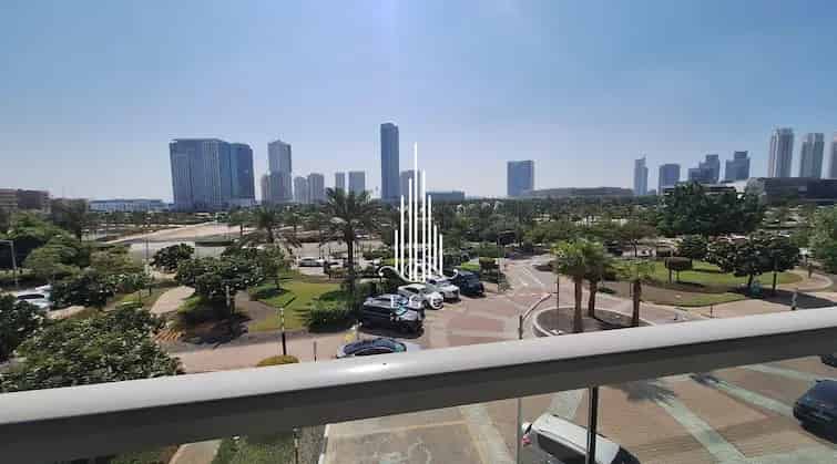 Townhouse for Rent in Shams Abu Dhabi with 3 Bedrooms and Great Amenities