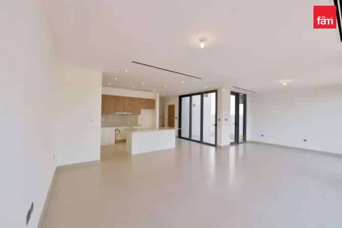 4 Bed Villa To Rent in Sidra 3