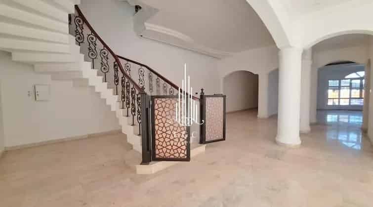 4 Bedroom Villa for Rent in Al Karamah Abu Dhabi with Excellent Amenities