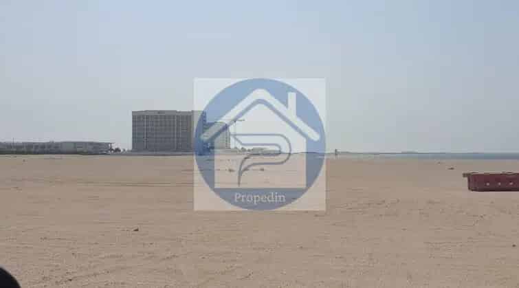 Land for Sale in Deira Dubai for Residential and Retail Building