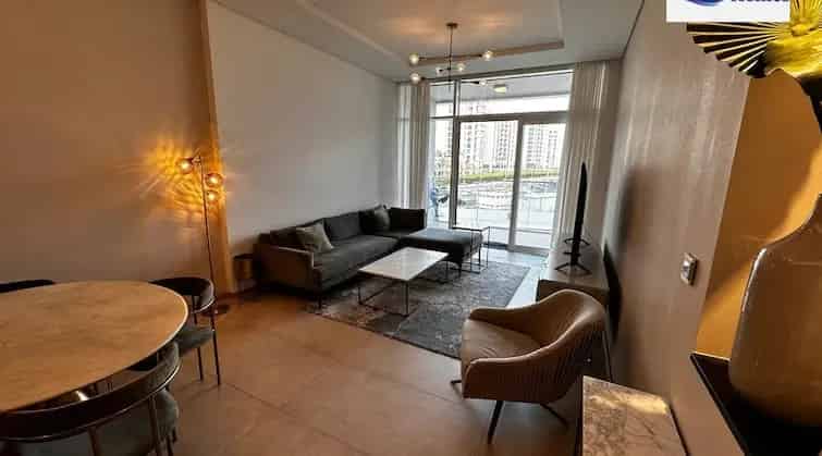 Rent Spacious 1 Bedroom Apartment in Jumeirah Lake Towers with Views