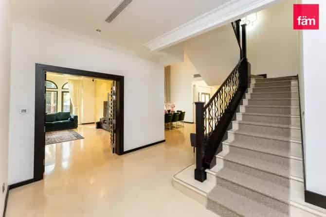 4 Bed Villa For Sale on Frond M