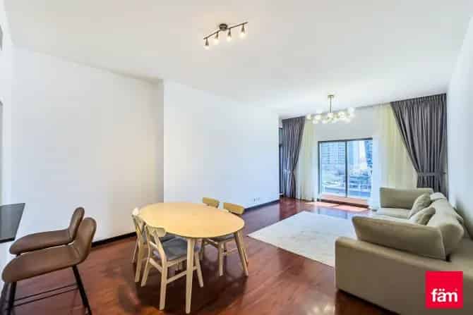 1 Bed Apartment To Rent in Green Lakes 1