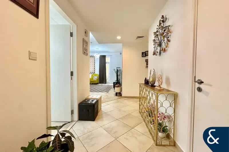 3 Bedroom Apartment for Sale in Norton Court 1, Norton Court, Motor City.