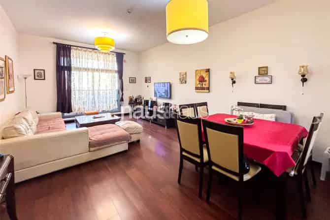 2 Bed Apartment To Rent in Green Lakes 1