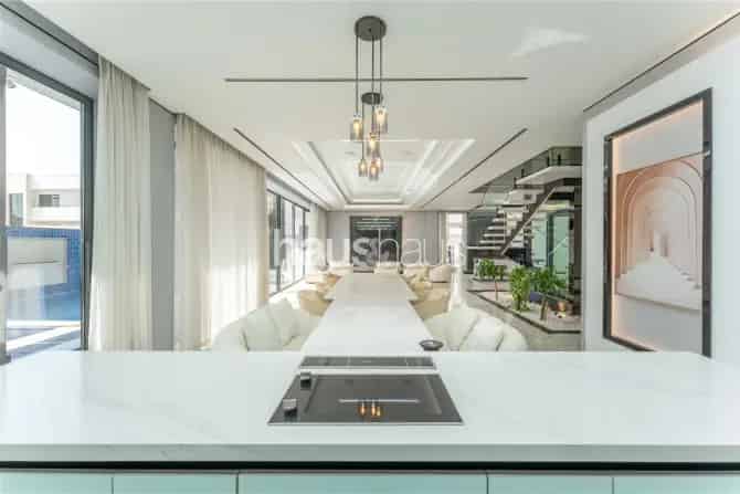 5 Bed Villa For Sale in Al Furjan West