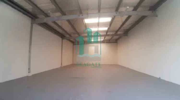 2700 Sq.Ft. Warehouse  for Rent in Sheikh Zayed Road, Dubai