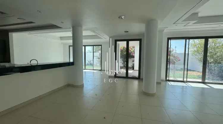 4 Bedroom 4219 Sq.Ft. Villa for Rent in Al Khaleej Al Arabi Street, Al Bateen, Abu Dhabi