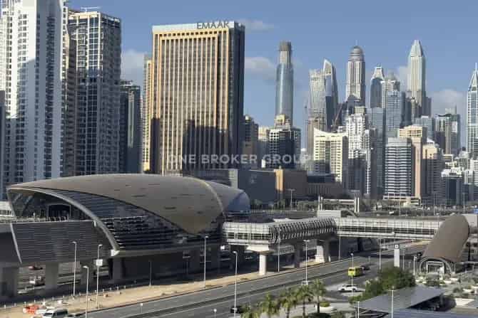 3 Bed Penthouse For Sale in Wind Tower 2