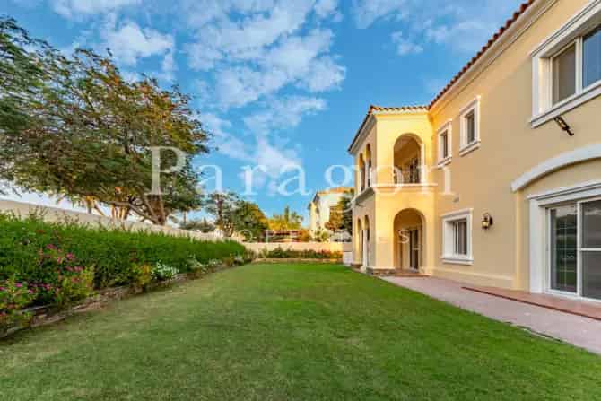 3 Bed Villa To Rent in Alvorada 1