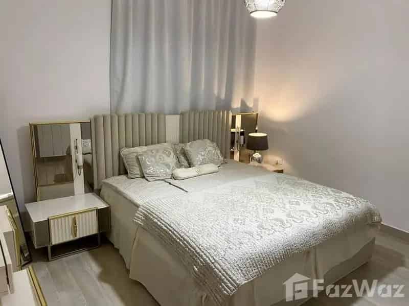 Rent 1 Bedroom Apartment in Yas Island with Pool and Garden Features